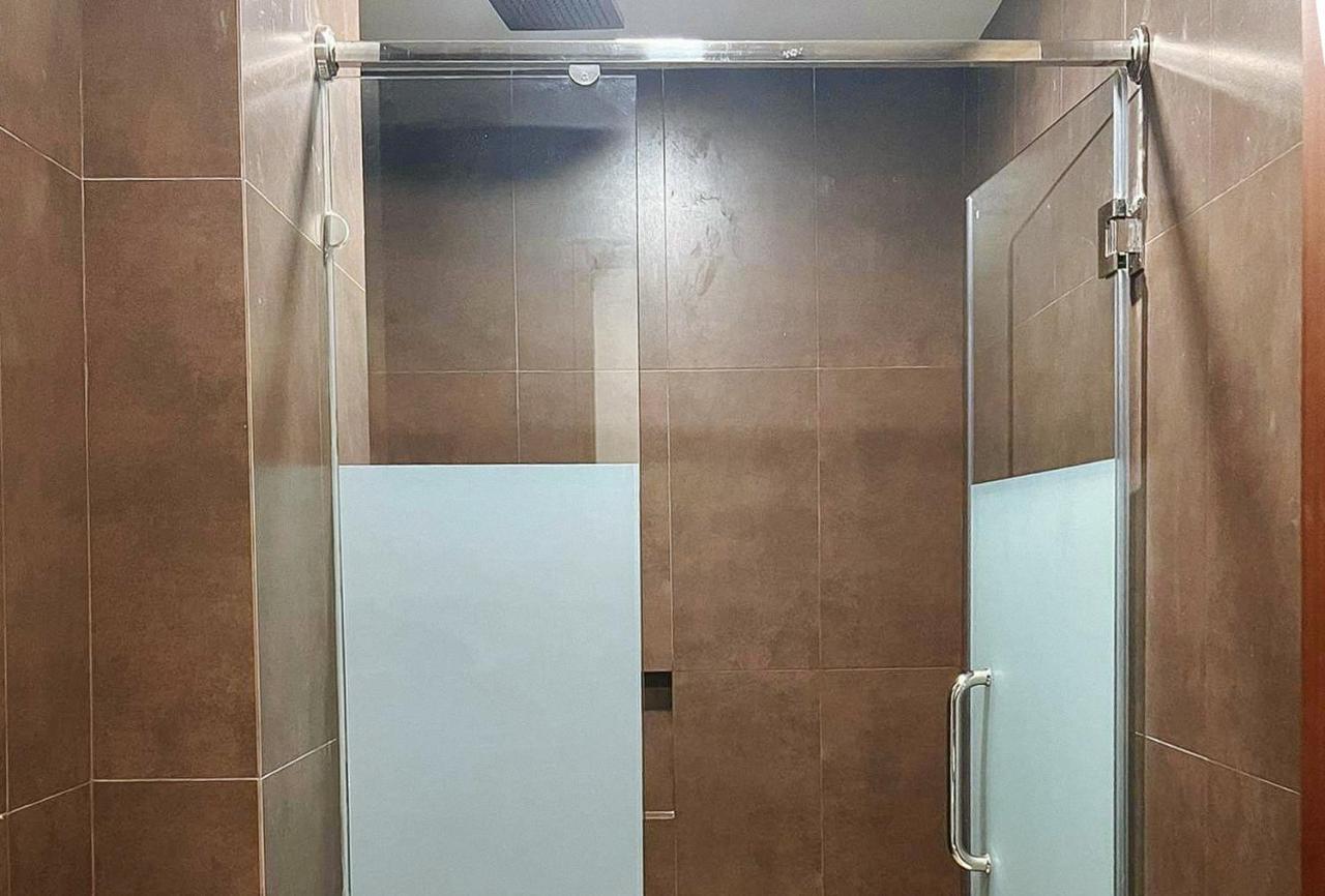 Reddoorz Plus @ Toshiko Boutique Hotel Koronadal City Bagian luar foto